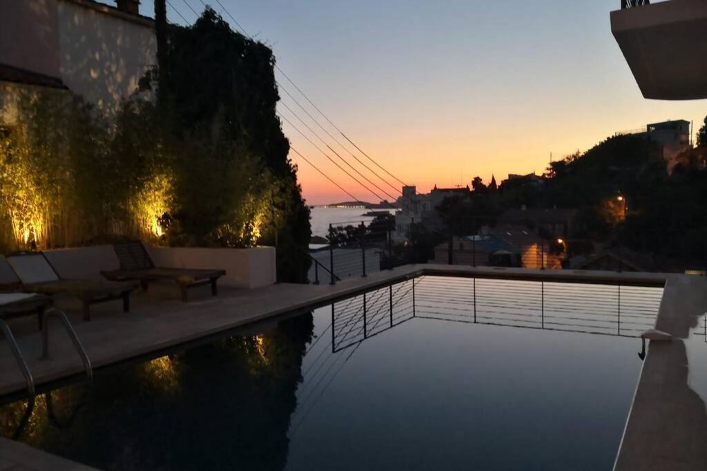 Suite Sur La Mer Marseille Corniche Bagian luar foto